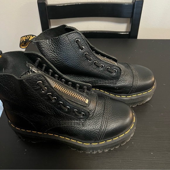 Dr. Martens Black Leather Sinclair Boots - Picture 8 of 13